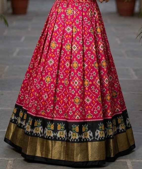 Silk Lehenga - PSSIG16-FSLGCSSDC-07