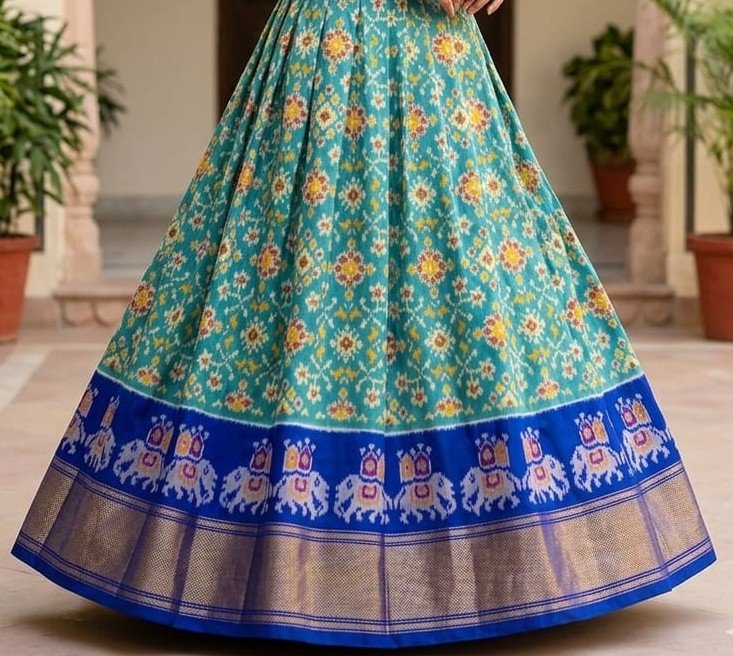 Silk Lehenga - PSSIG16-FSLGCSSDC-13