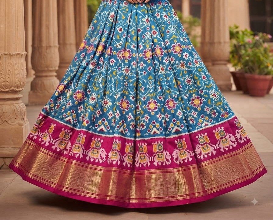 Silk Lehenga - PSSIG16-FSLGCSSDC-21