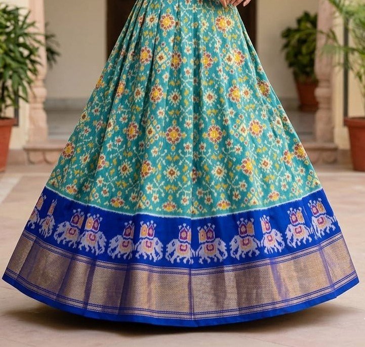 Silk Lehenga - PSSIG23-FSLGCSSDC-09