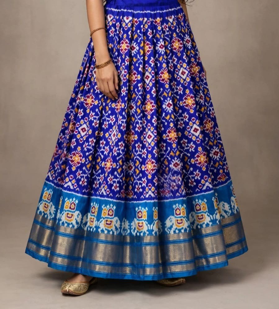Silk Lehenga - PSSIO04-FSLGDSBDC-04