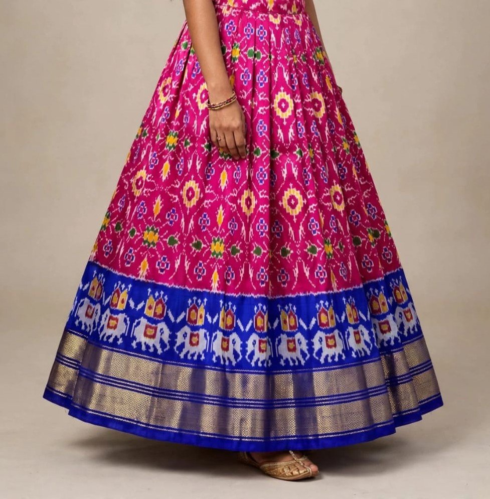 Silk Lehenga - PSSIO04-FSLGDSBDC-10