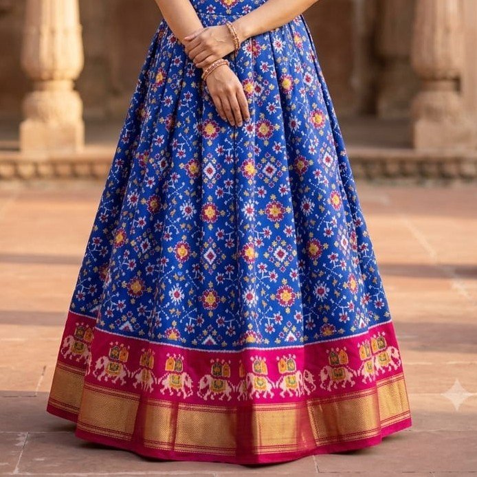 Silk Lehenga - PSSIO04-FSLGDSBDC-16