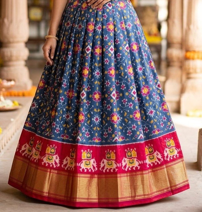 Silk Lehenga - PSSIO25-FSLGDSBDC-14