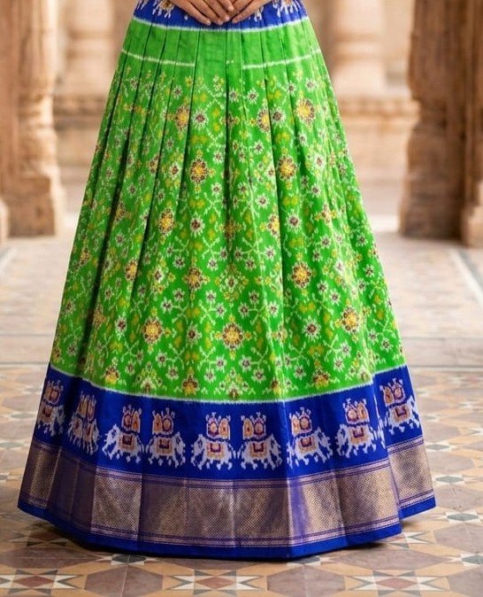 Silk Lehenga - PSSIS13-FSLGCSBCC-25