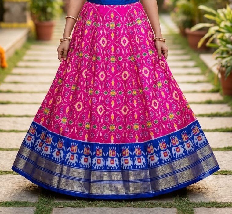 Silk Lehenga - PSSIS13-FSLGCSBCC-26