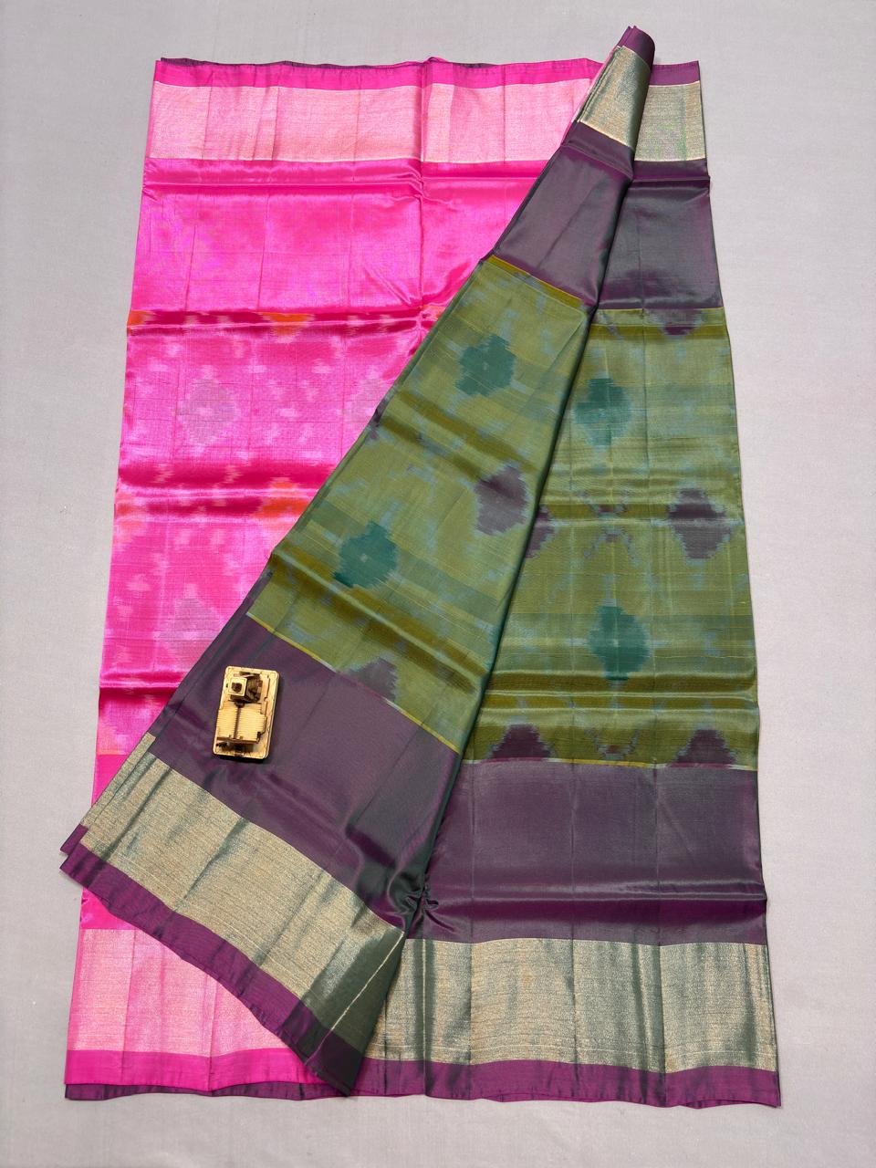 soft-silk-sarees - PKHSY13-ISSSDIESC-15