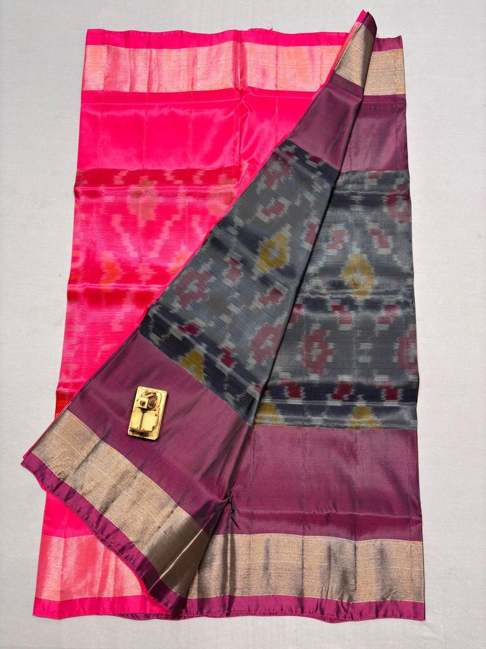 soft-silk-sarees - PKHSY13-ISSSDIESC-45